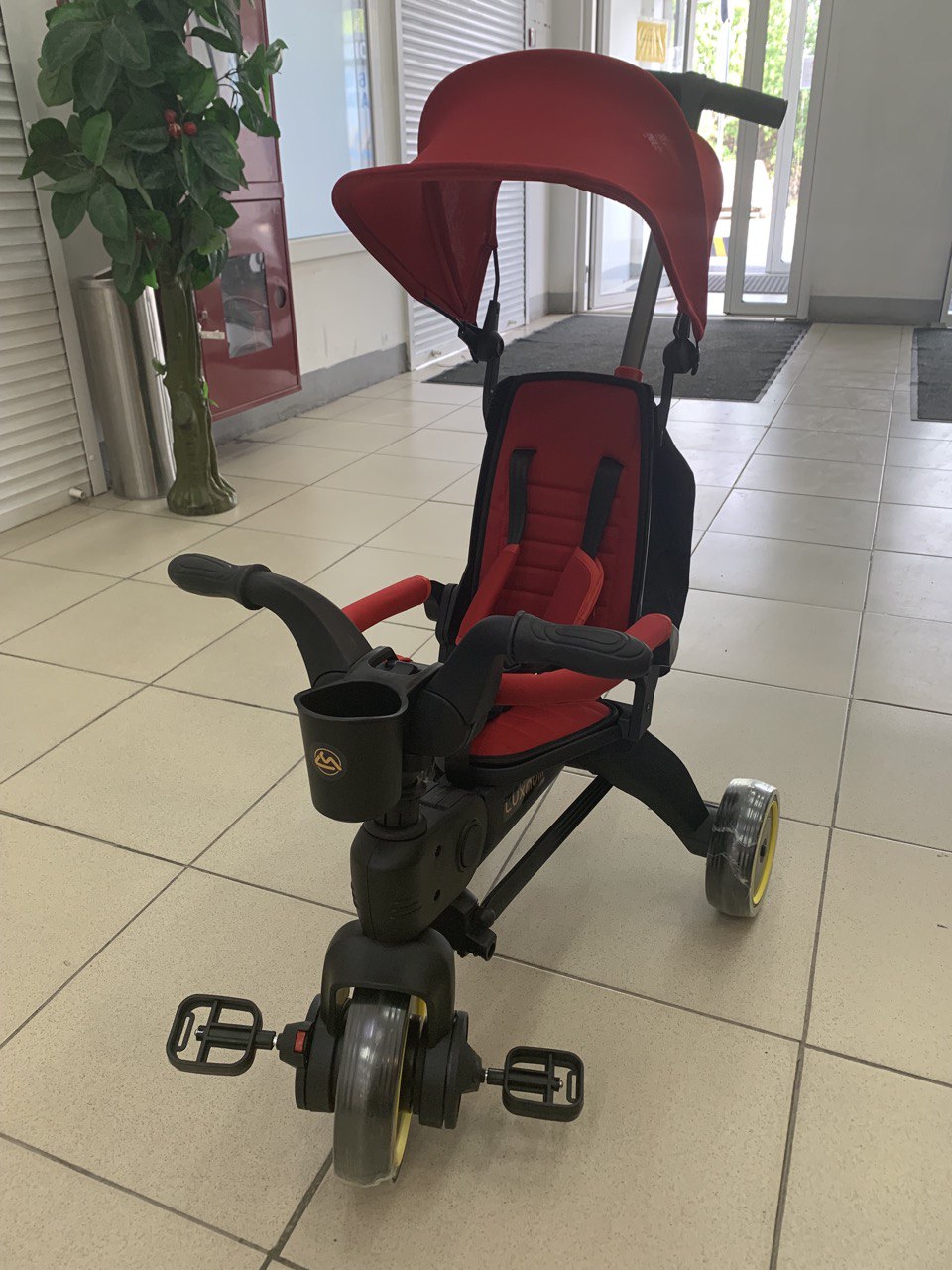 Трехколесный велосипед Luxmom S7
